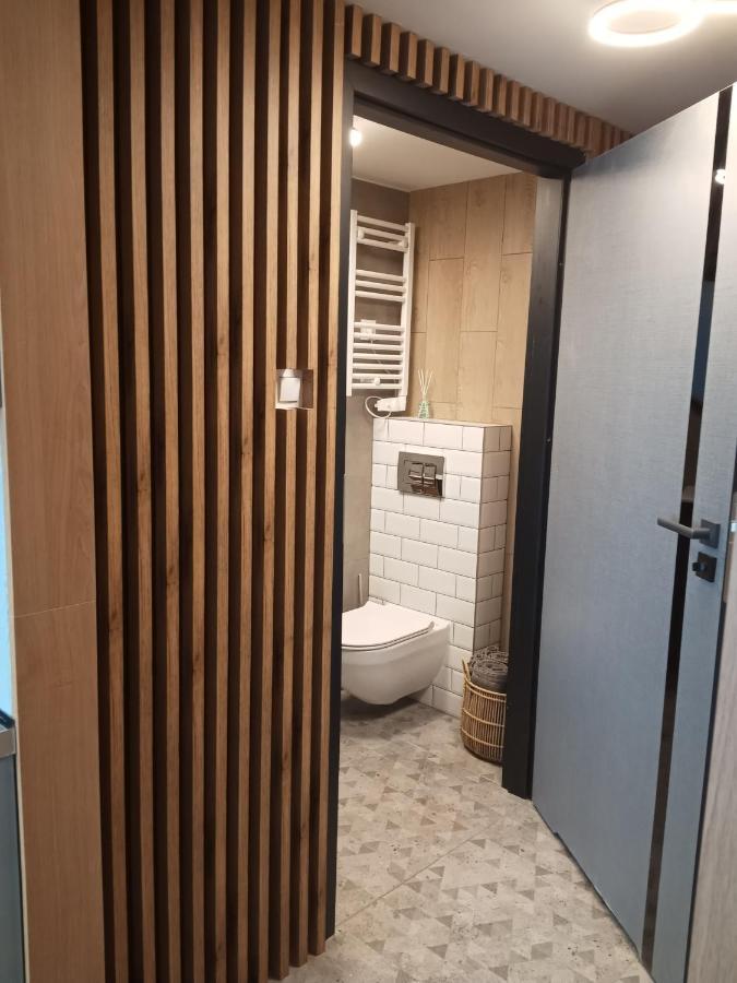 ורוצלב Wroclove Airport Loft מראה חיצוני תמונה